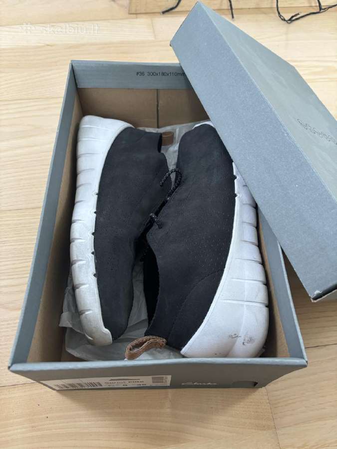Juodi moteriški sportiniai bateliai Clarks - nuotraukos Nr. 2