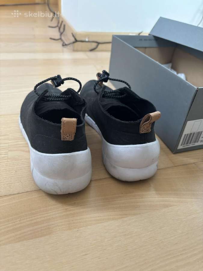 Juodi moteriški sportiniai bateliai Clarks - nuotraukos Nr. 3