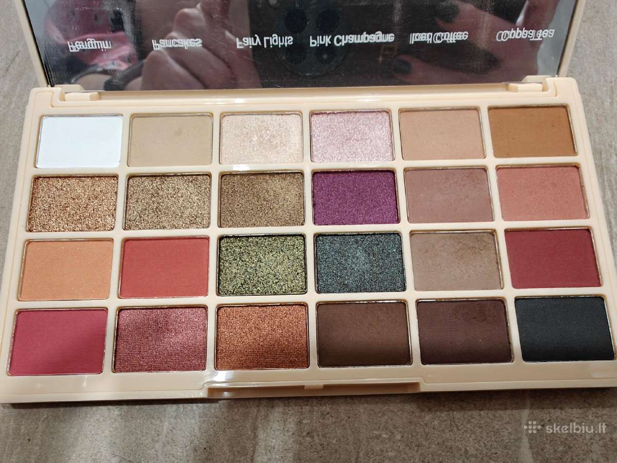 Makeup Rovolution Soph šešėlių paletė - nuotraukos Nr. 2