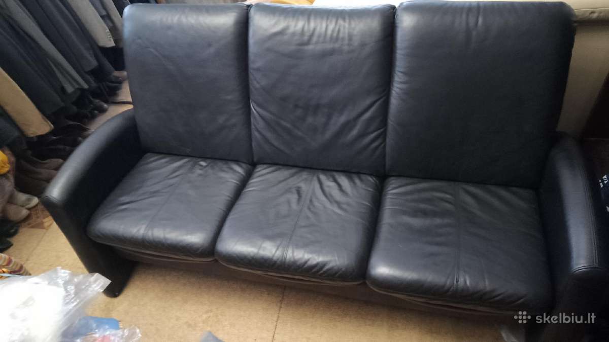 Trivietė odinė "begana"sofa