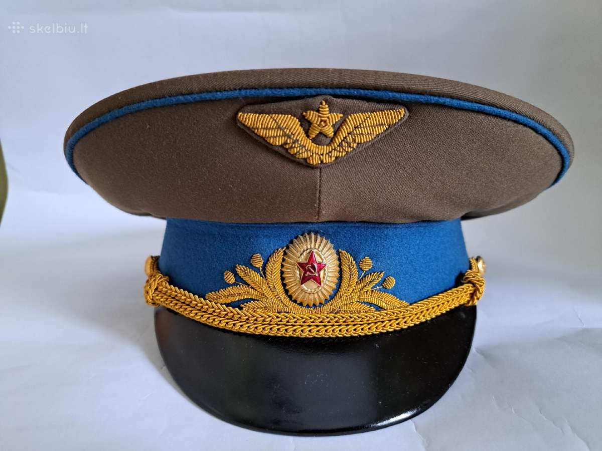 Sovietinė aviacijos generolo kepurė