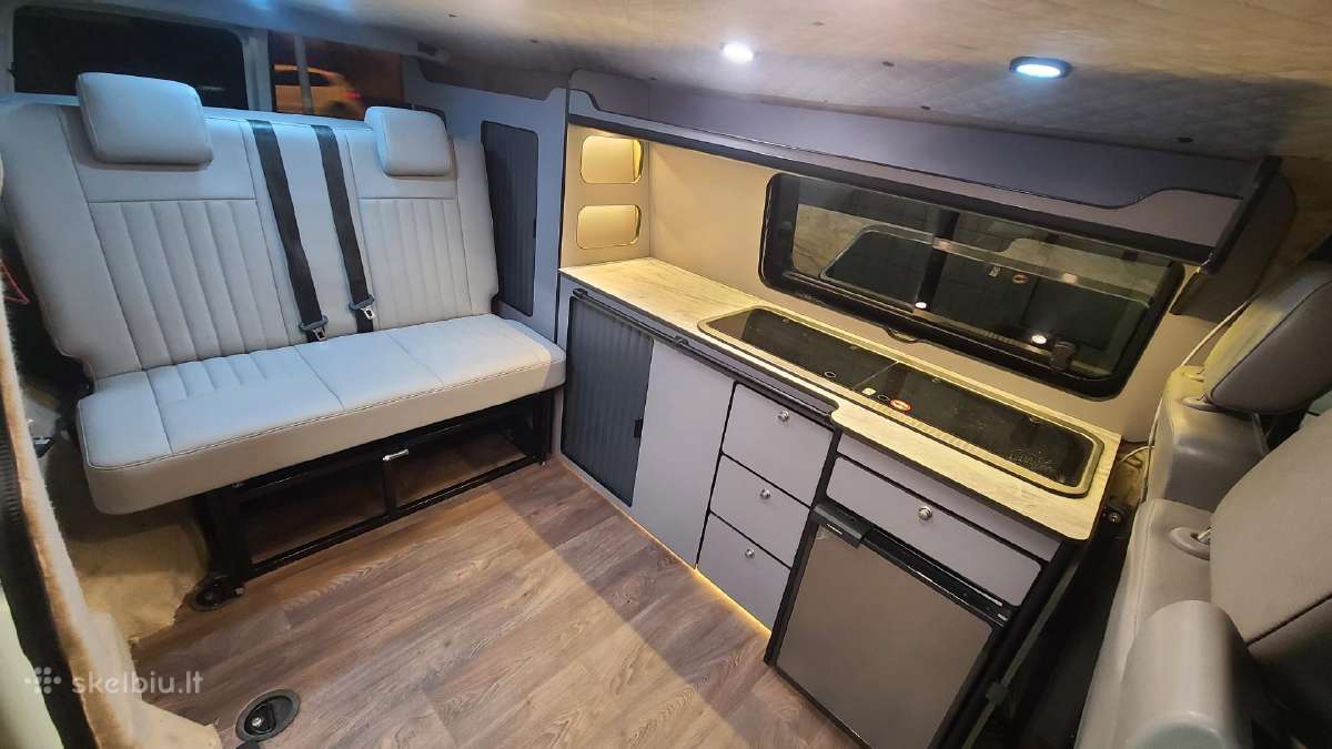 Kemperio salonas sedynes baldai caravelle multivan
