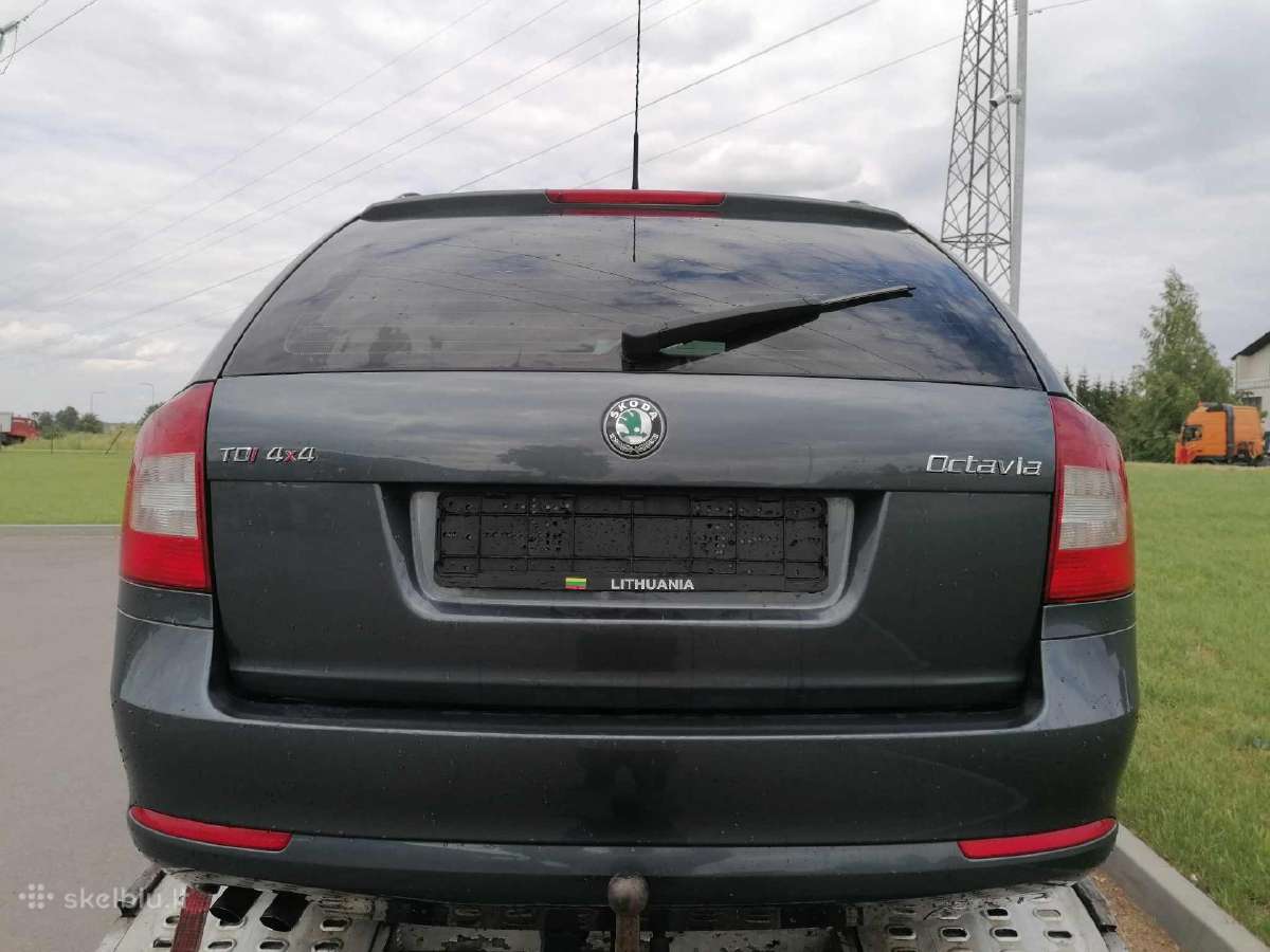 Skoda Octavia dalimis 1.9 tdi 77kw Bls Skoda dalys - nuotraukos Nr. 24