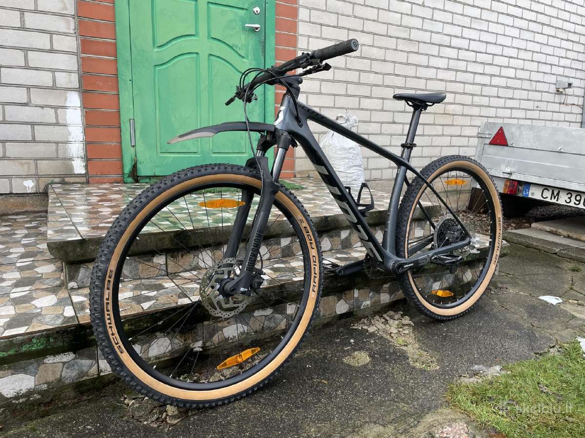 Scott carbon 940
