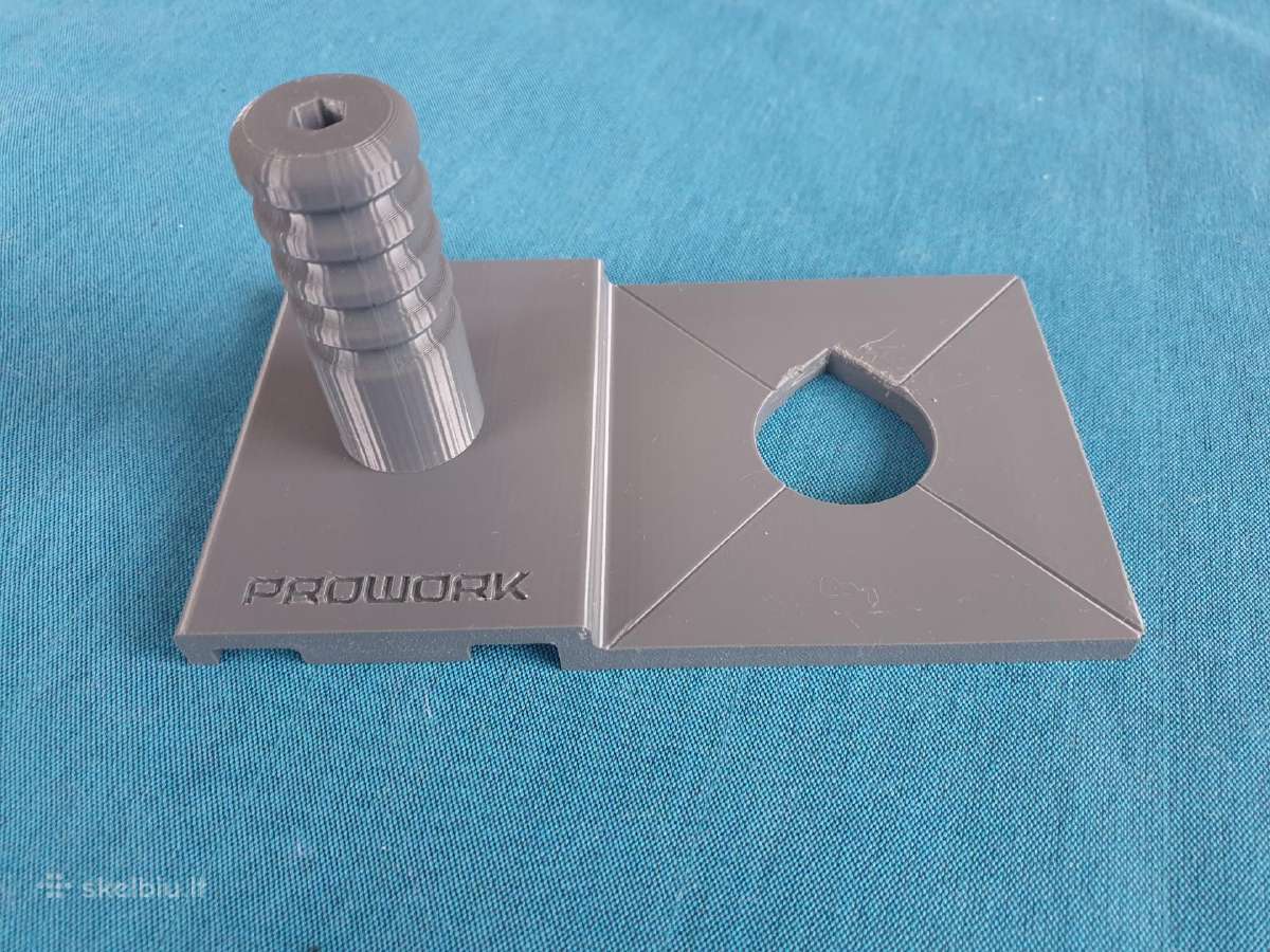 Frezos padas - Dewalt Festool Makita liniuotems - nuotraukos Nr. 6