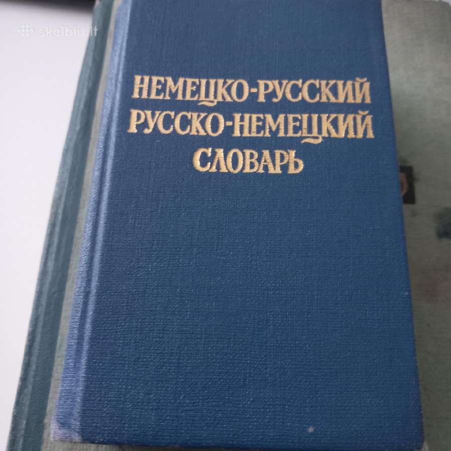 Knyga(vokiečių-rusų kalbomis)