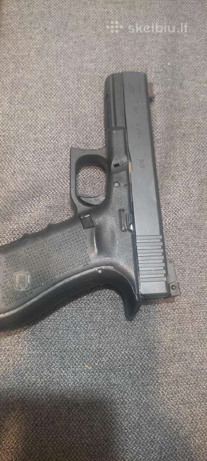 Glock 17