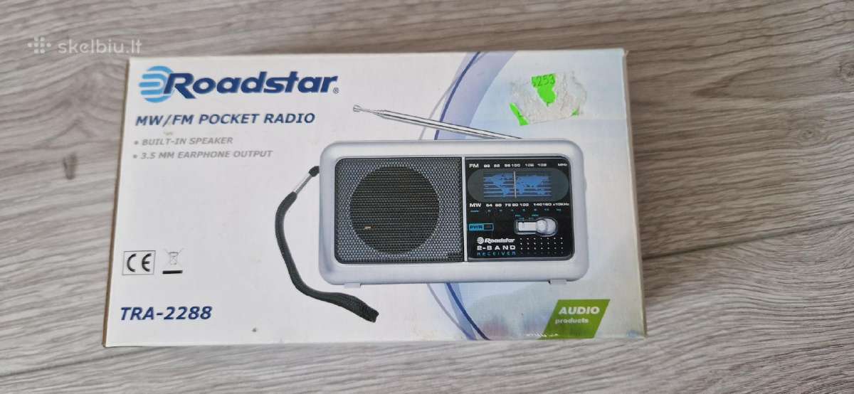 Radijo imtuvas Roadstar.