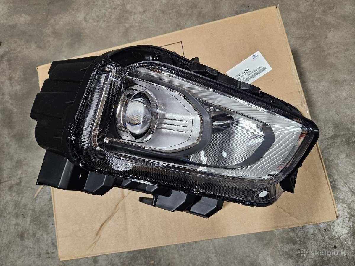 Hyundai Kona I Headlight headlamp Left 92102j9000