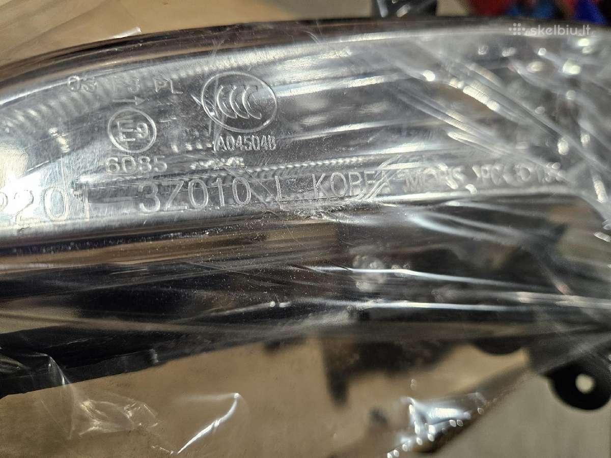 Hyundai i40 Front fog light 922013z010 Left - nuotraukos Nr. 5