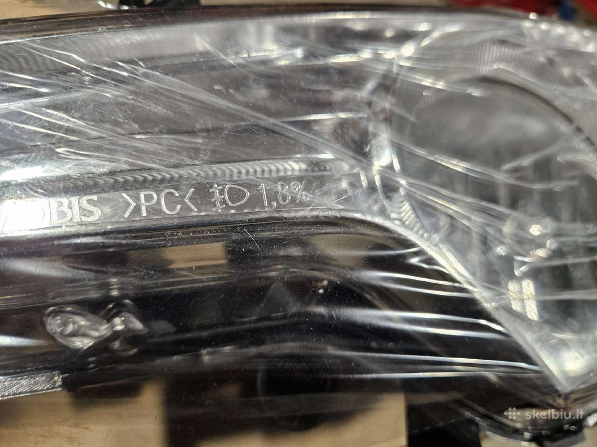 Hyundai i40 Front fog light 922013z010 Left - nuotraukos Nr. 7