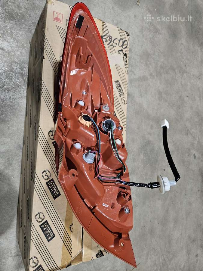 Mazda 2 Galinis žibintas kėbule Dm kairiej - nuotraukos Nr. 6
