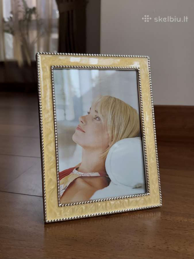 Elegantiškas nuotraukų rėmelis 20x15cm
