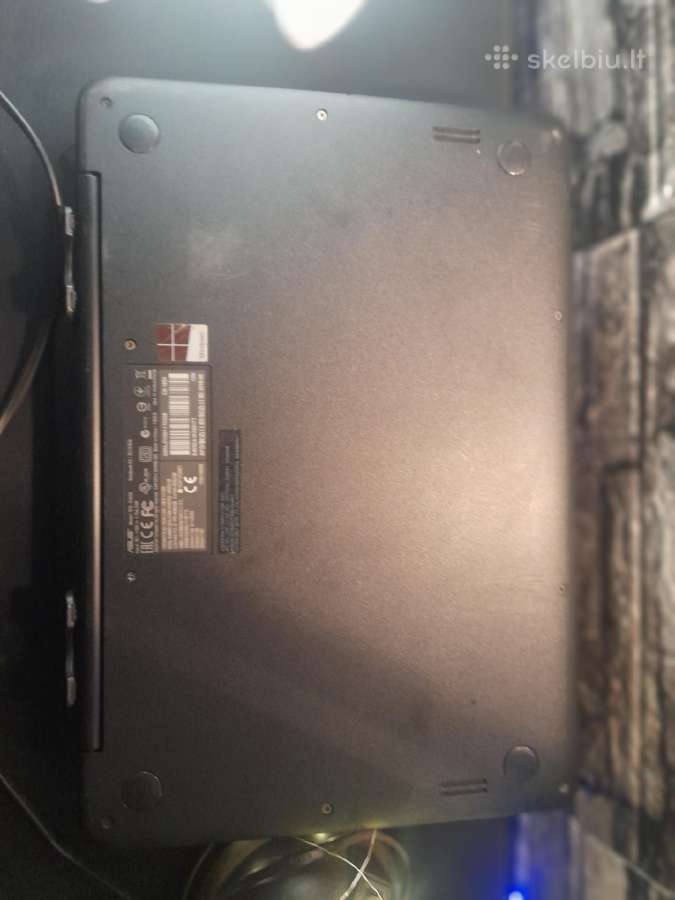 Asus E403 nešiojamas kompiuteris - nuotraukos Nr. 4