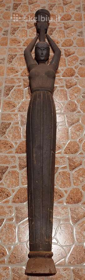Moters statula, stulpas