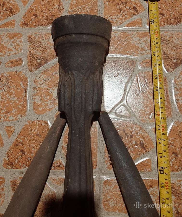 Moters statula, stulpas - nuotraukos Nr. 4