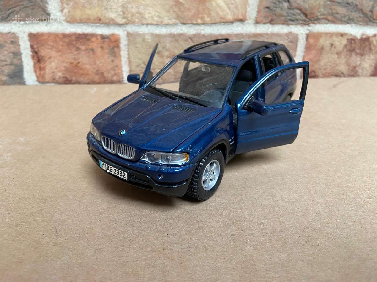 Bmw X5 E53 1:24 modeliukas modelis dzipas - nuotraukos Nr. 3