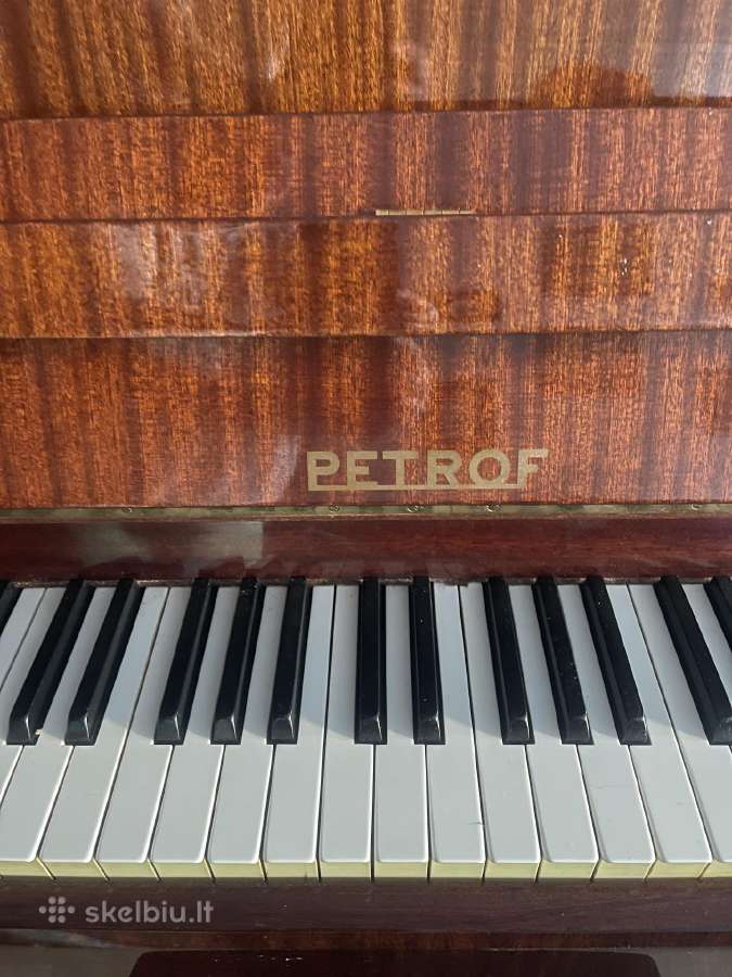 Pianinas Petrof - nuotraukos Nr. 11