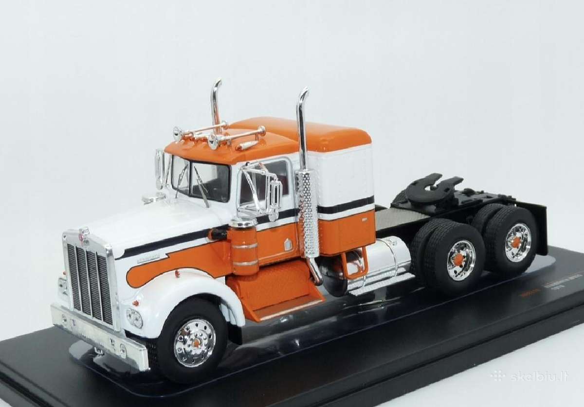 Kenworth W925