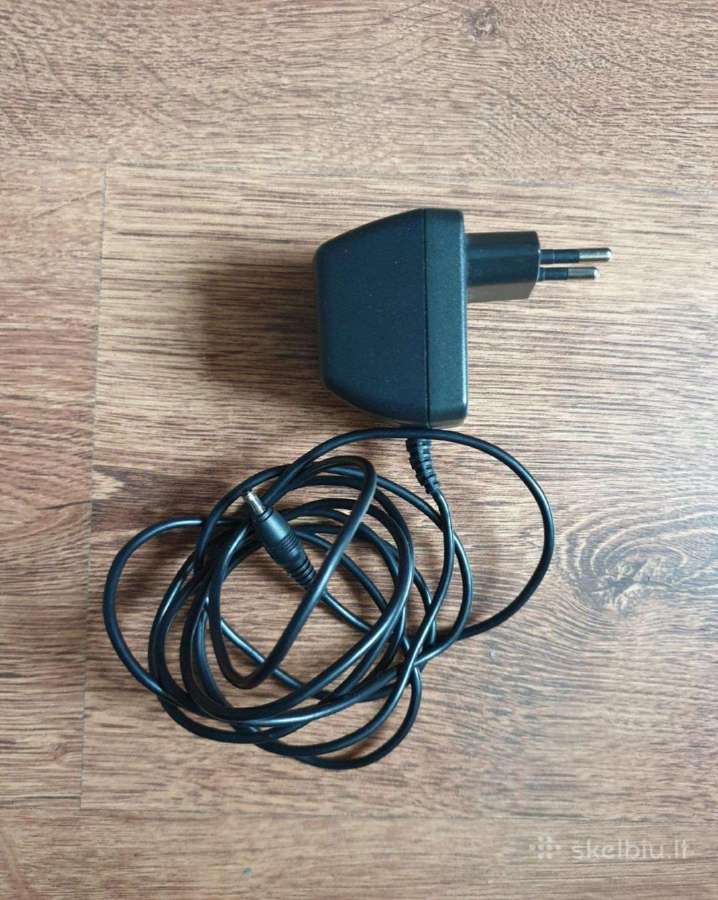 Nokia originalus pakrovėjas
