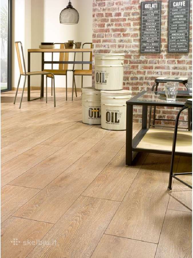 Drėgmei atsparesnis laminatas,33-34klasė ir Eglutė