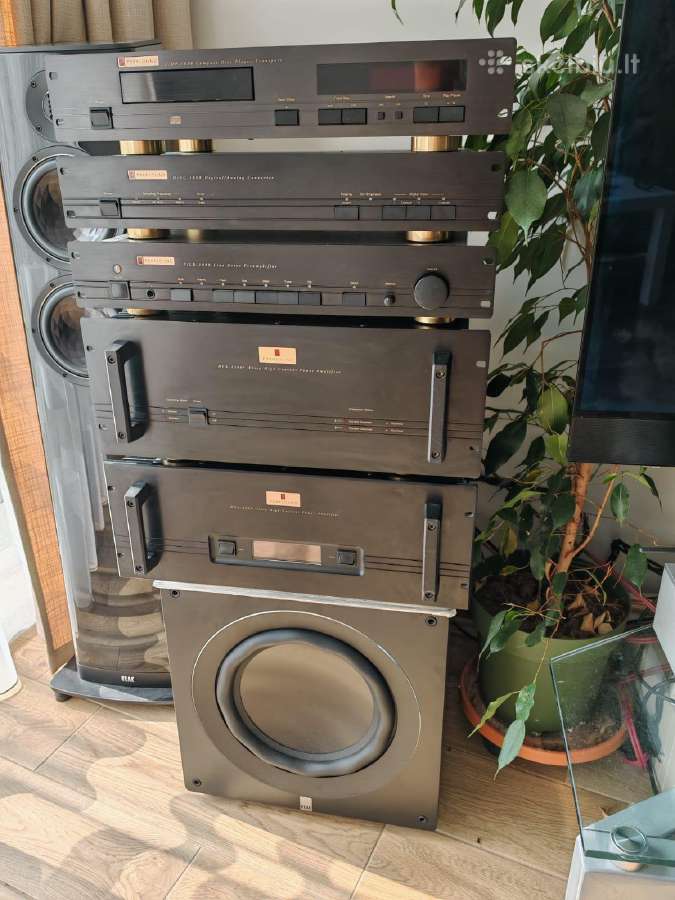 Parasound 2200 mk2 komplektas