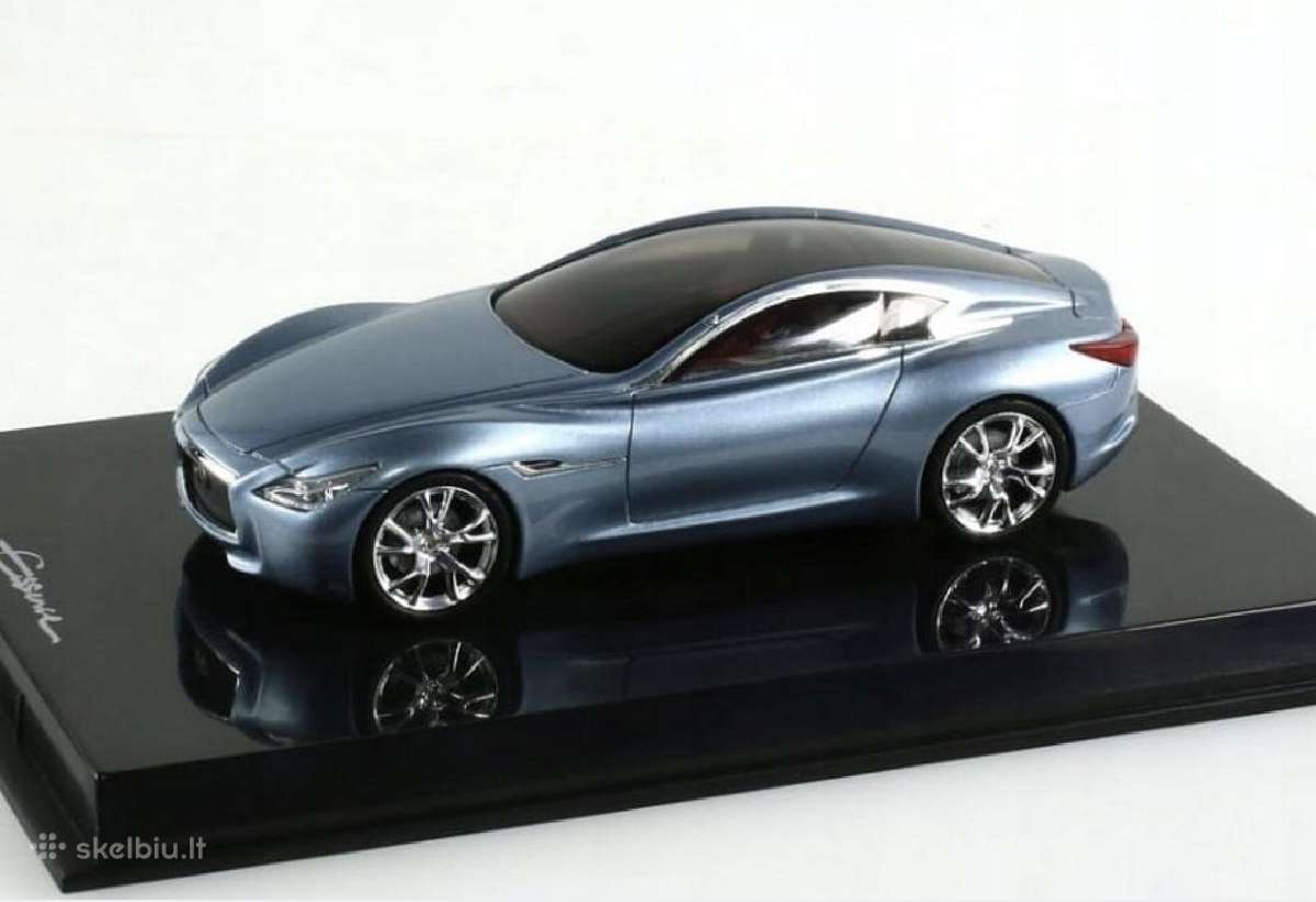 Infiniti Essence Concept