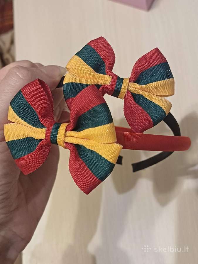 Lietuviška atributika su tautine trispalve - nuotraukos Nr. 2