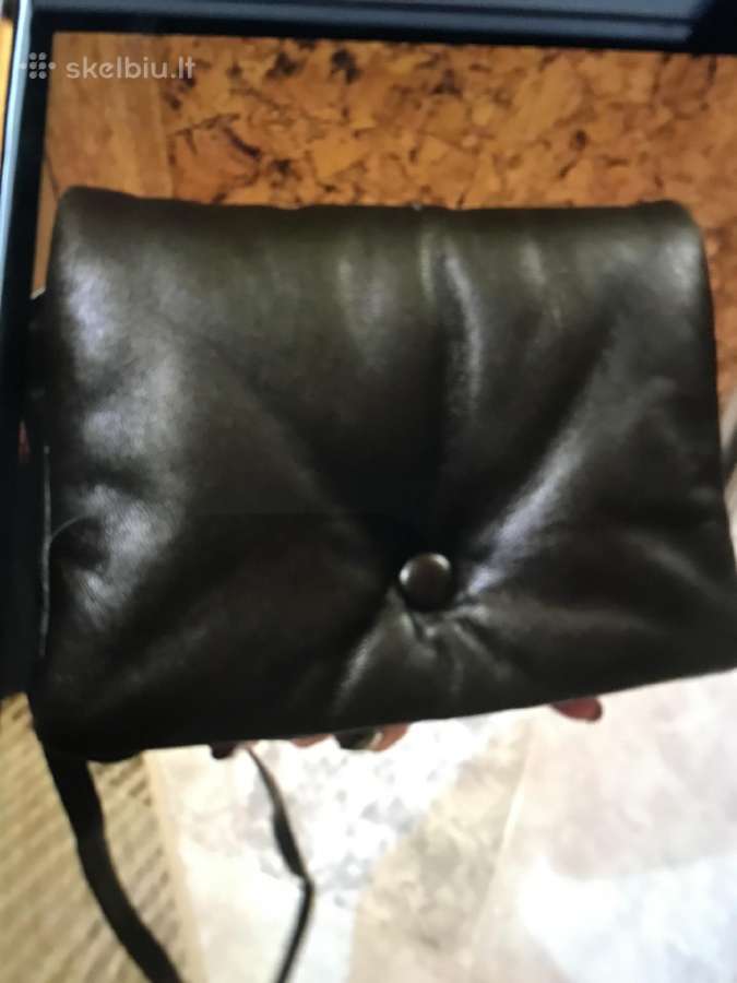 Rankinė delninė Massimo Dutti