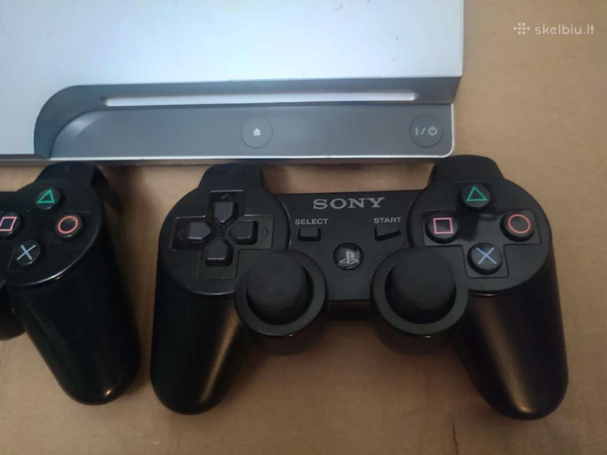 PS3 puikios bukles, 40 zaidimu, atristas, 2 pultai - nuotraukos Nr. 3