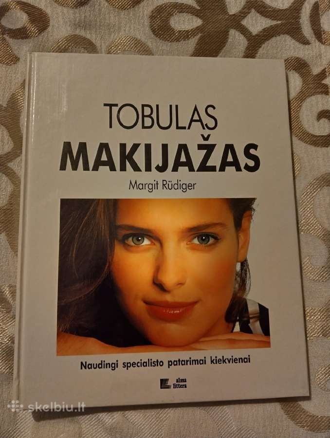 Nauja knyga grožiui ir makiažui