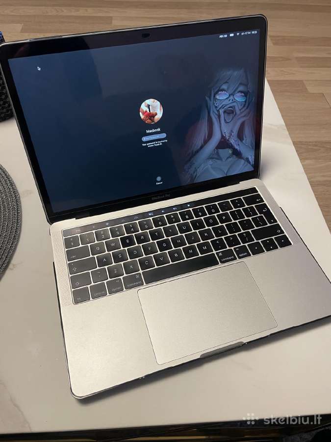 MacBook Pro touchbar - nuotraukos Nr. 5