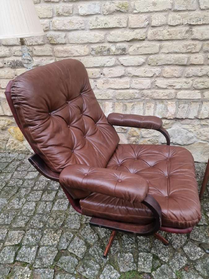 Vintažinis mid century odinis fotelis - nuotraukos Nr. 26