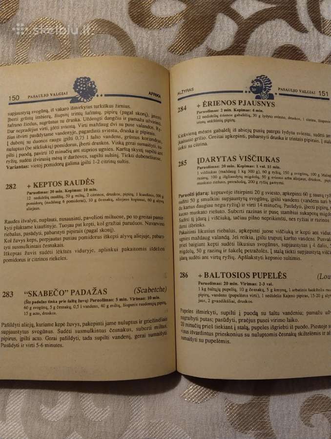 Knyga pasaulio valgiai - nuotraukos Nr. 2