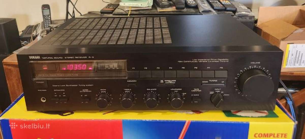 Yamaha C-60 Yamaha R-3 resiveris