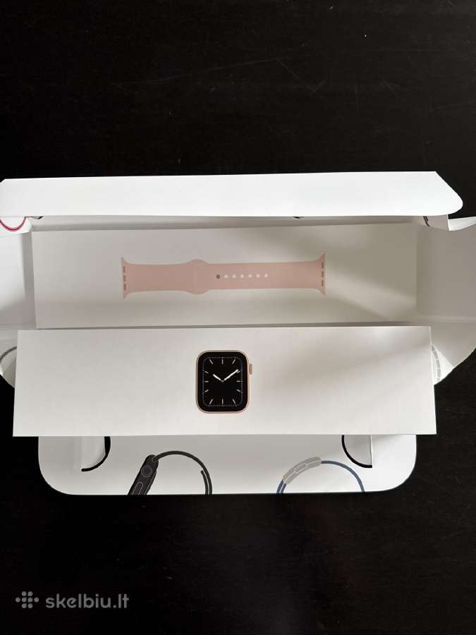 Apple watch series 5