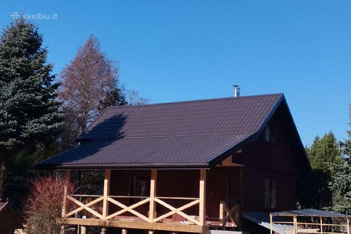 Stogų dengimas, remontas, kaminų skardinimas.