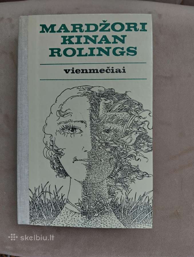 Mardžori Kinan Rolings, Vienmečiai