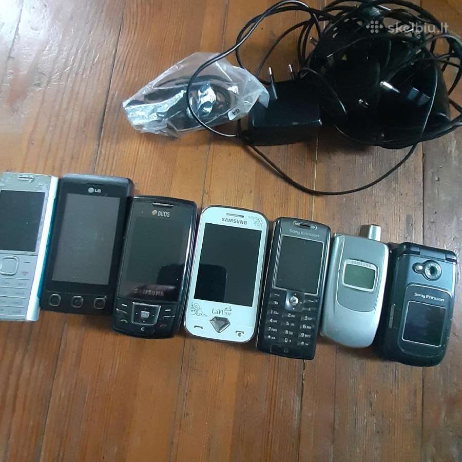 Parduodu senai nenaudojamus telefonus.