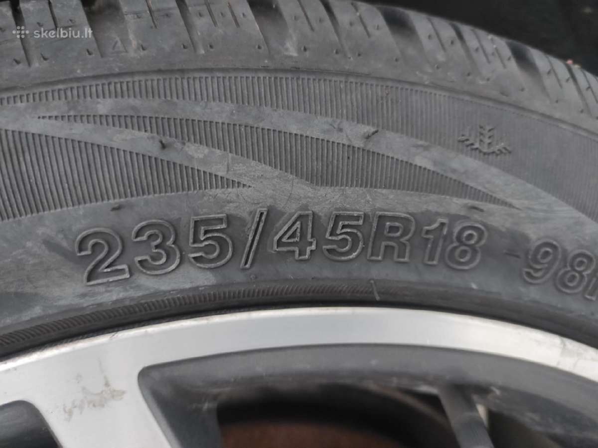 Audi A4 B9 dalimis 2.0 tdi 140kw Deta A4 dalys - nuotraukos Nr. 15
