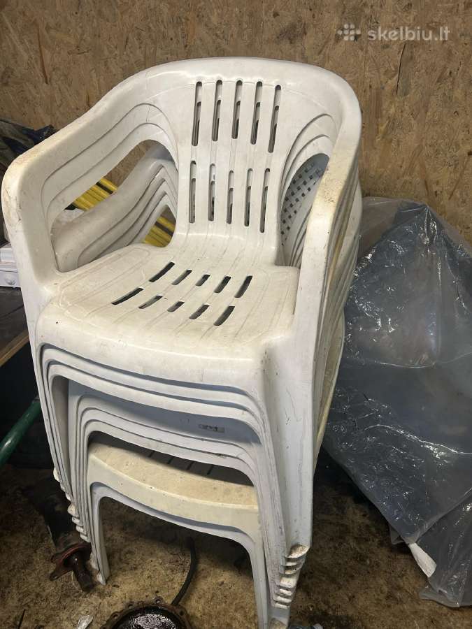 Plastikines kedes 9vnt 50€