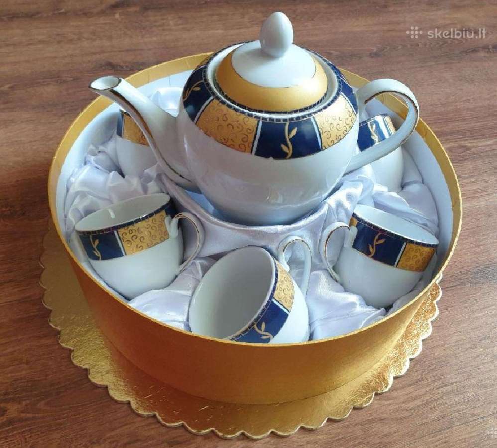 Porcelianinis Servizas Сервиз