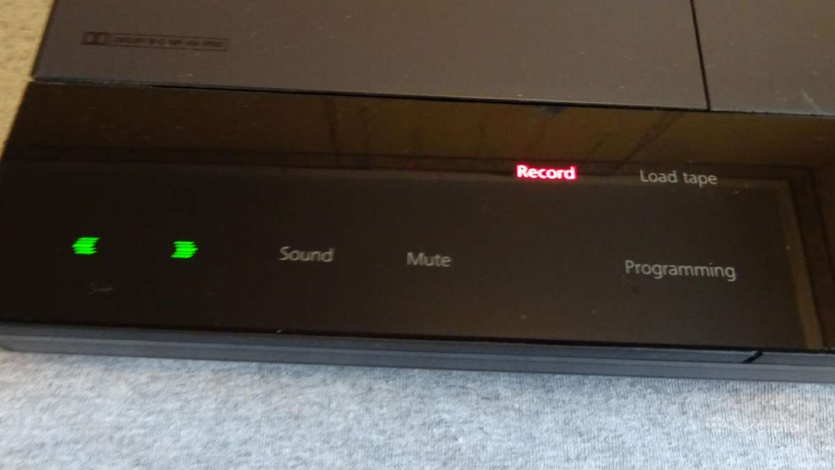 Bang Olufsen Beocenter 8000 Muzikinis Centras - nuotraukos Nr. 12