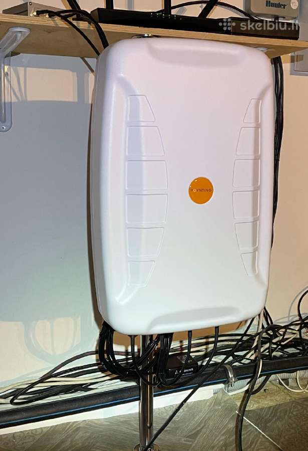Poynting Xpol-24 kryptinė 4x4 Mimo 5G/lte Antena