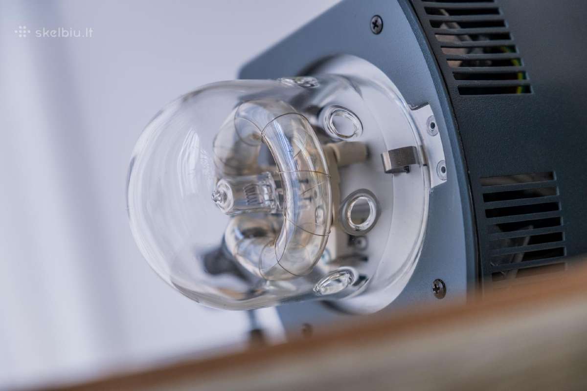 Broncolor minipuls C40 komplektas, Šveicarija - nuotraukos Nr. 6