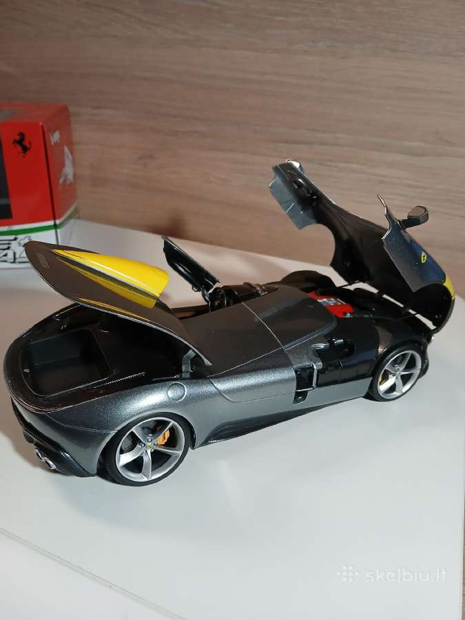 Ferrari Monza 1:18 - nuotraukos Nr. 2