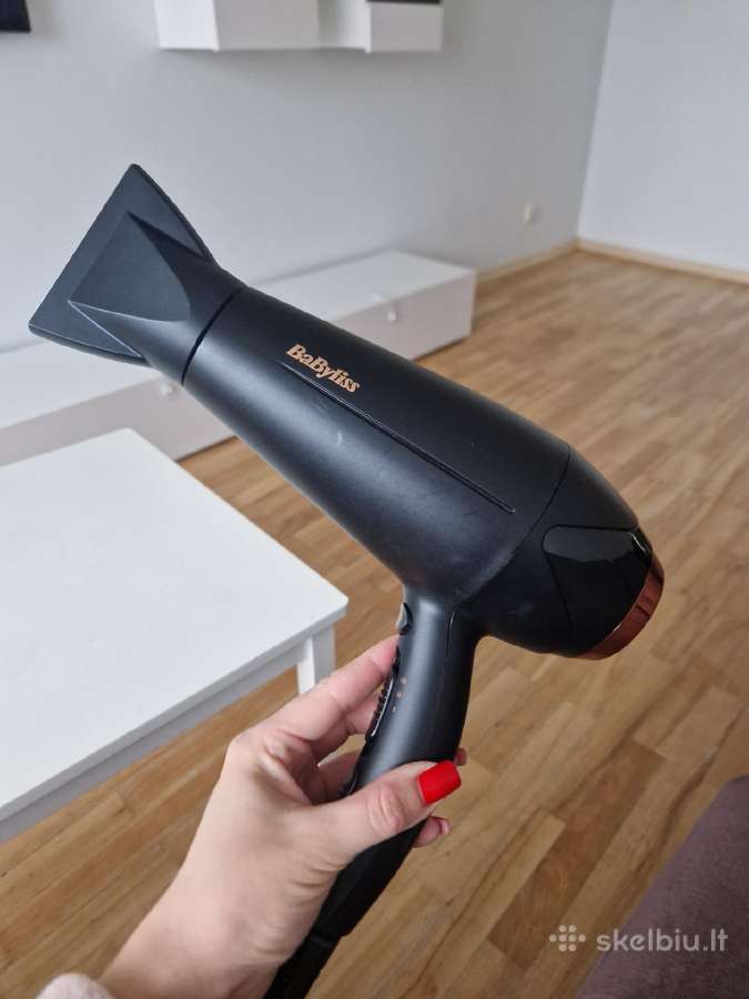 Plaukų džiovintuvas Babyliss D570de