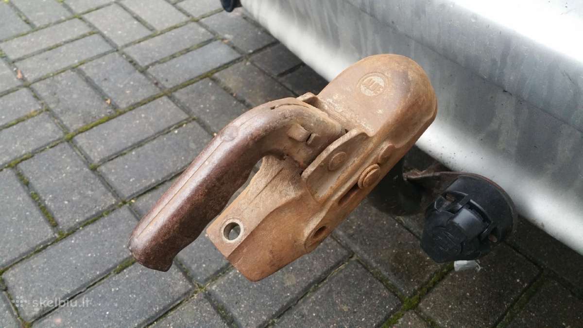 Priekabos tvirtinimas užraktas vokiškas