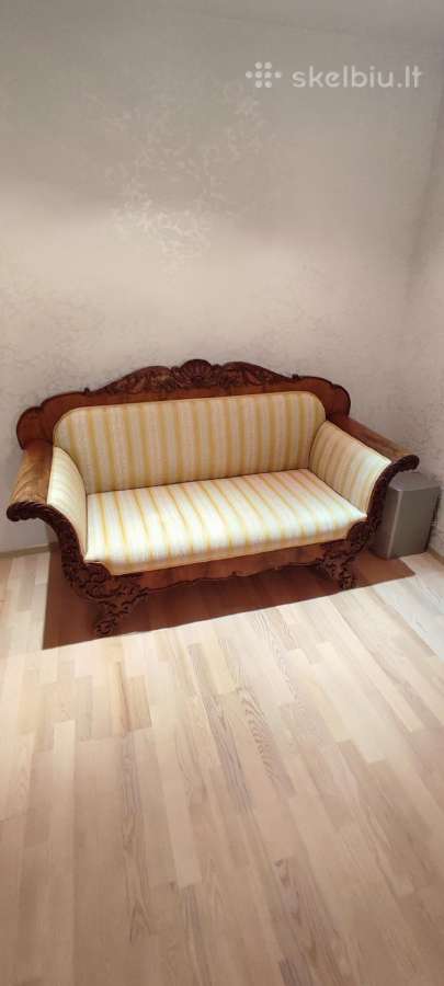 Senovinė sofa