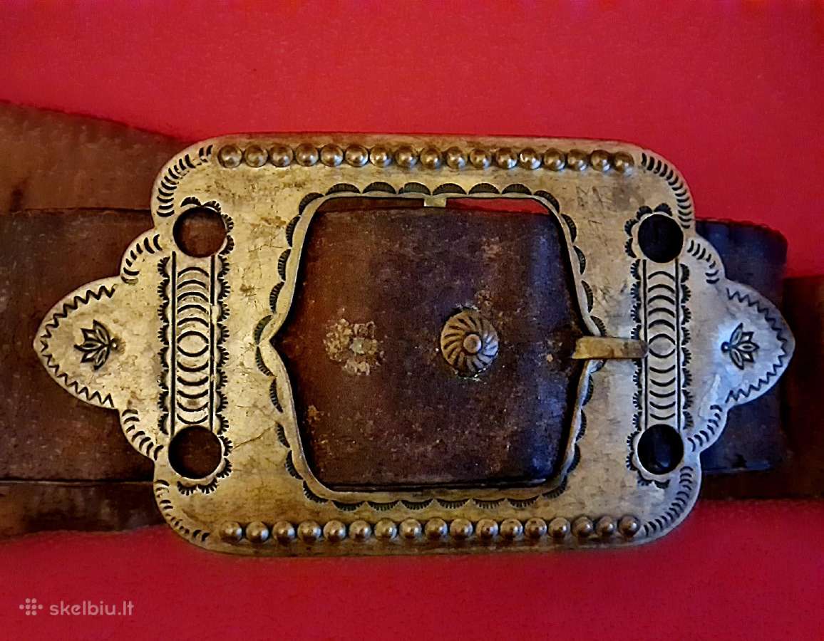 Senų laikų gitaristo gitaros diržas